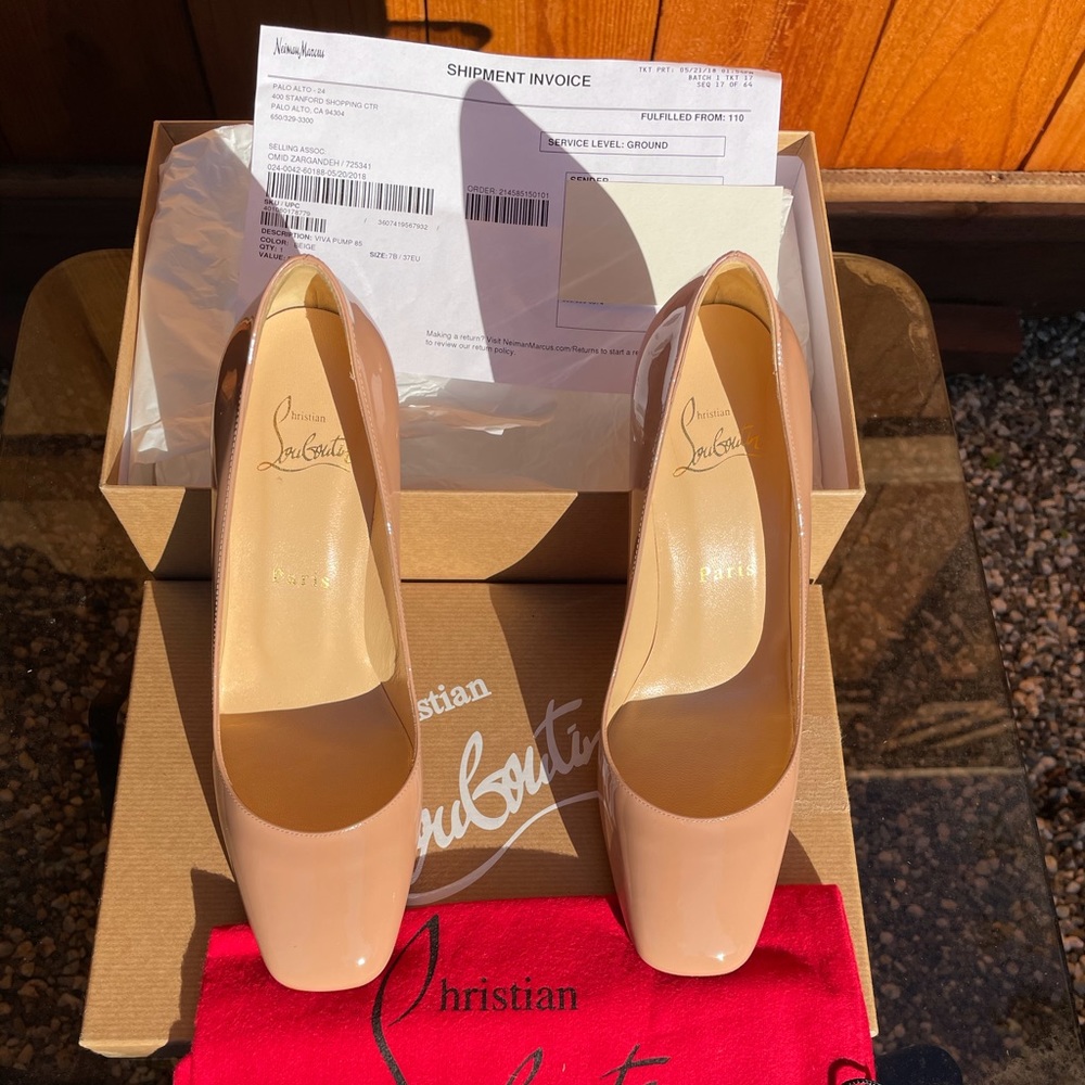 Christian Louboutin 37 - Sold Out Everywhere